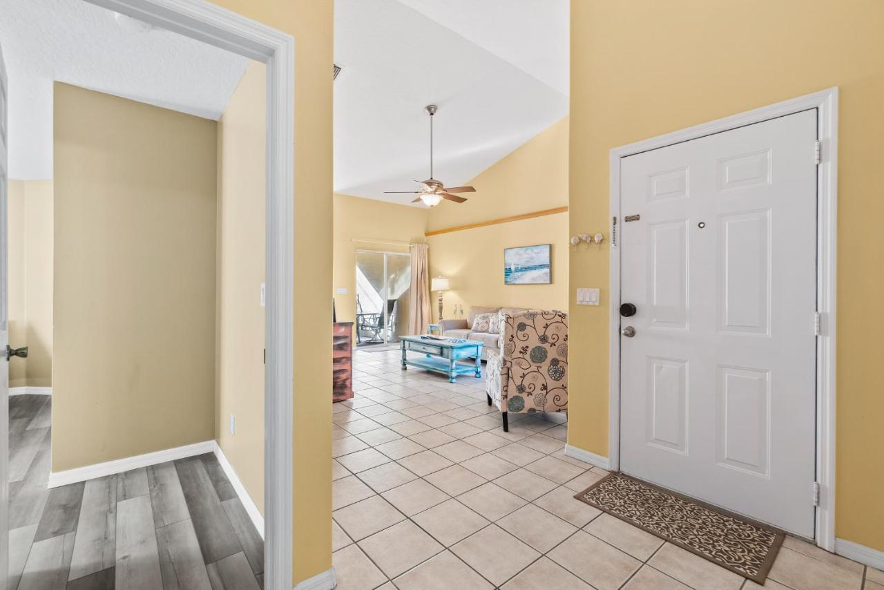 Heart Of The Waves - 3Br & 2Ba Beach Retreat - New Hot Tub - Outside Patio With Grill & Seating, Steps To Fun! Melbourne Luaran gambar