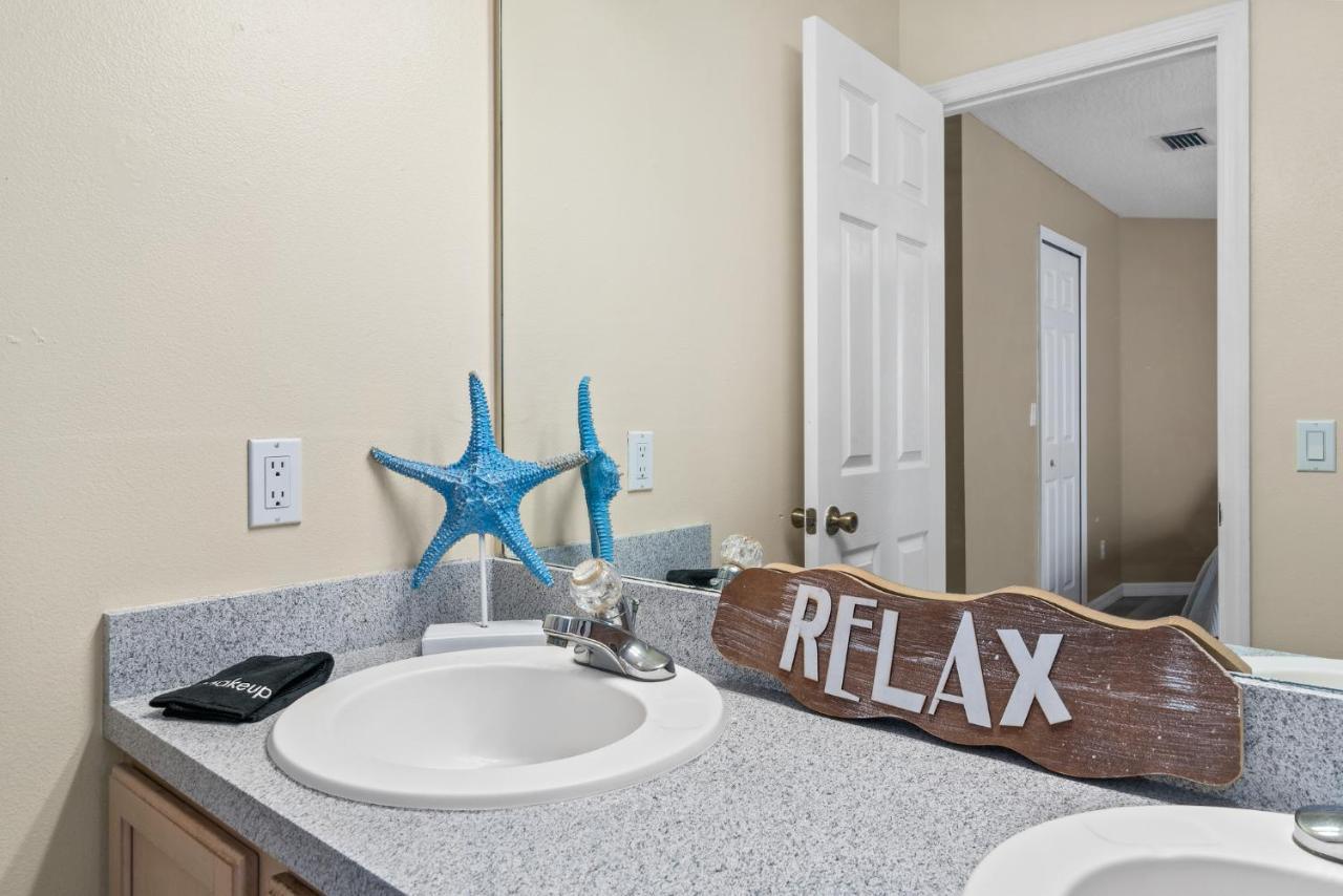 Heart Of The Waves - 3Br & 2Ba Beach Retreat - New Hot Tub - Outside Patio With Grill & Seating, Steps To Fun! Melbourne Luaran gambar